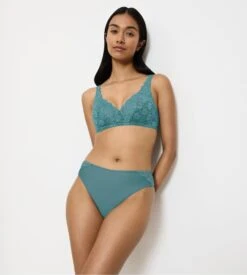 Triumph Soutien Gorge Sans Armatures Amourette Quiet Turquoise 5 Triumph Soutien Gorge Sans Armatures Amourette Quiet Turquoise -Lingerie Sipp Boutique amourette sg sans armature 1597 quiet turquoise 5