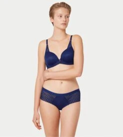 Triumph Culotte Haute Aura Spotlight Deep Water 4 Triumph Culotte Haute Aura Spotlight Deep Water -Lingerie Sipp Boutique aura spotlight t maxi 6722 deep water bleu 4