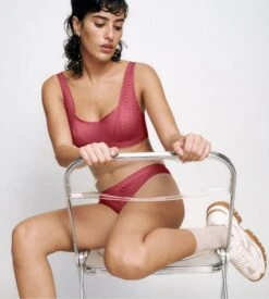 Triumph Soutien Gorge Armatures Aura Spotlight Strawberry Allure 3 Triumph Soutien Gorge Armatures Aura Spotlight Strawberry Allure -Lingerie Sipp Boutique aura spotlight t w02 sg armature 7831 strawberry allure 3