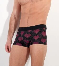 Hom Boxer Court Imprimé Art Déco Bordeaux, Or Et Noir Carlyle