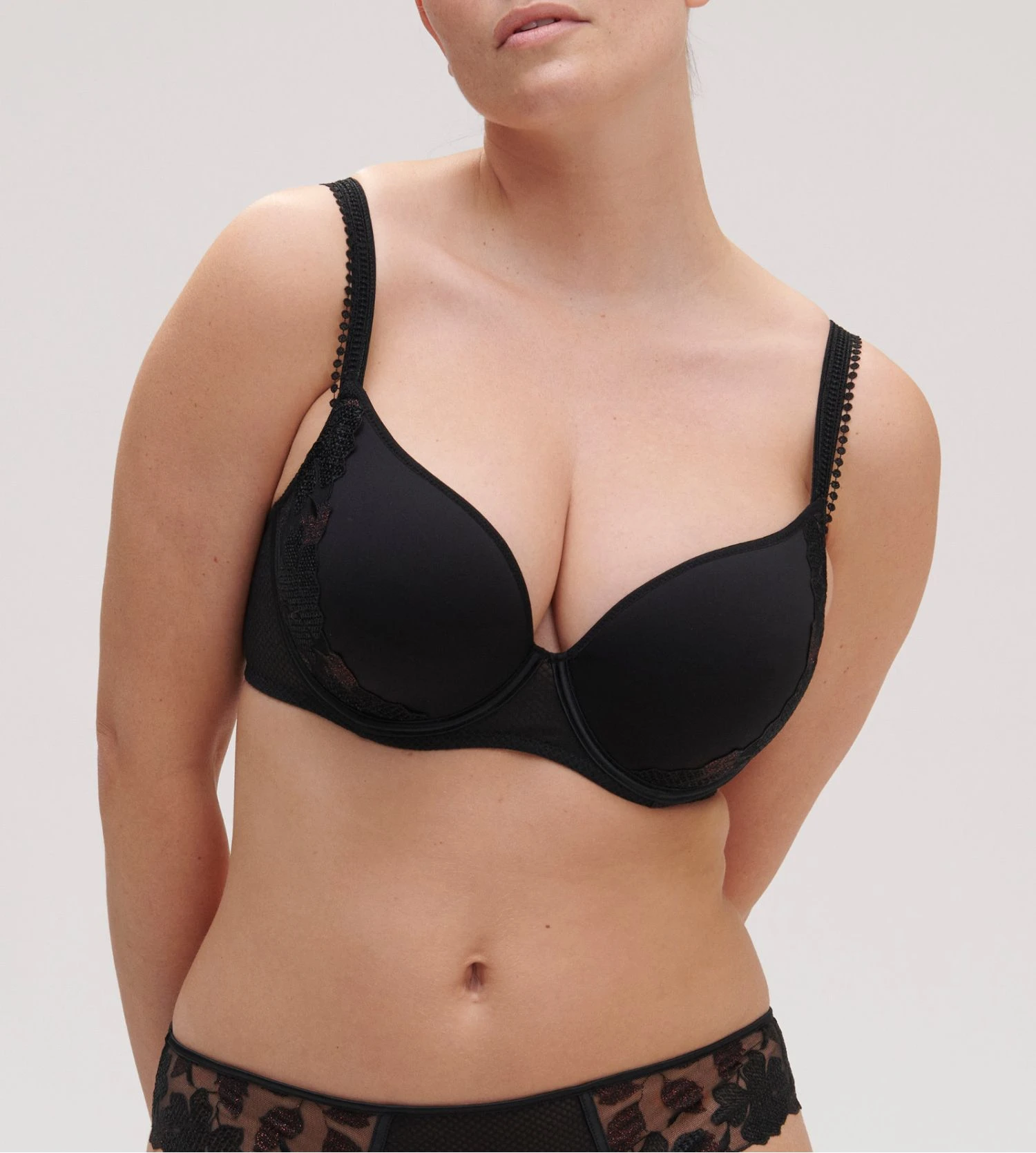 Soutien-gorge Spacer Plongeant Dahlia Noir Copper Simone Perele Soutien-gorge Spacer Plongeant Dahlia Noir Copper -Lingerie Sipp Boutique dahlia sg spacer plongeant noir copper
