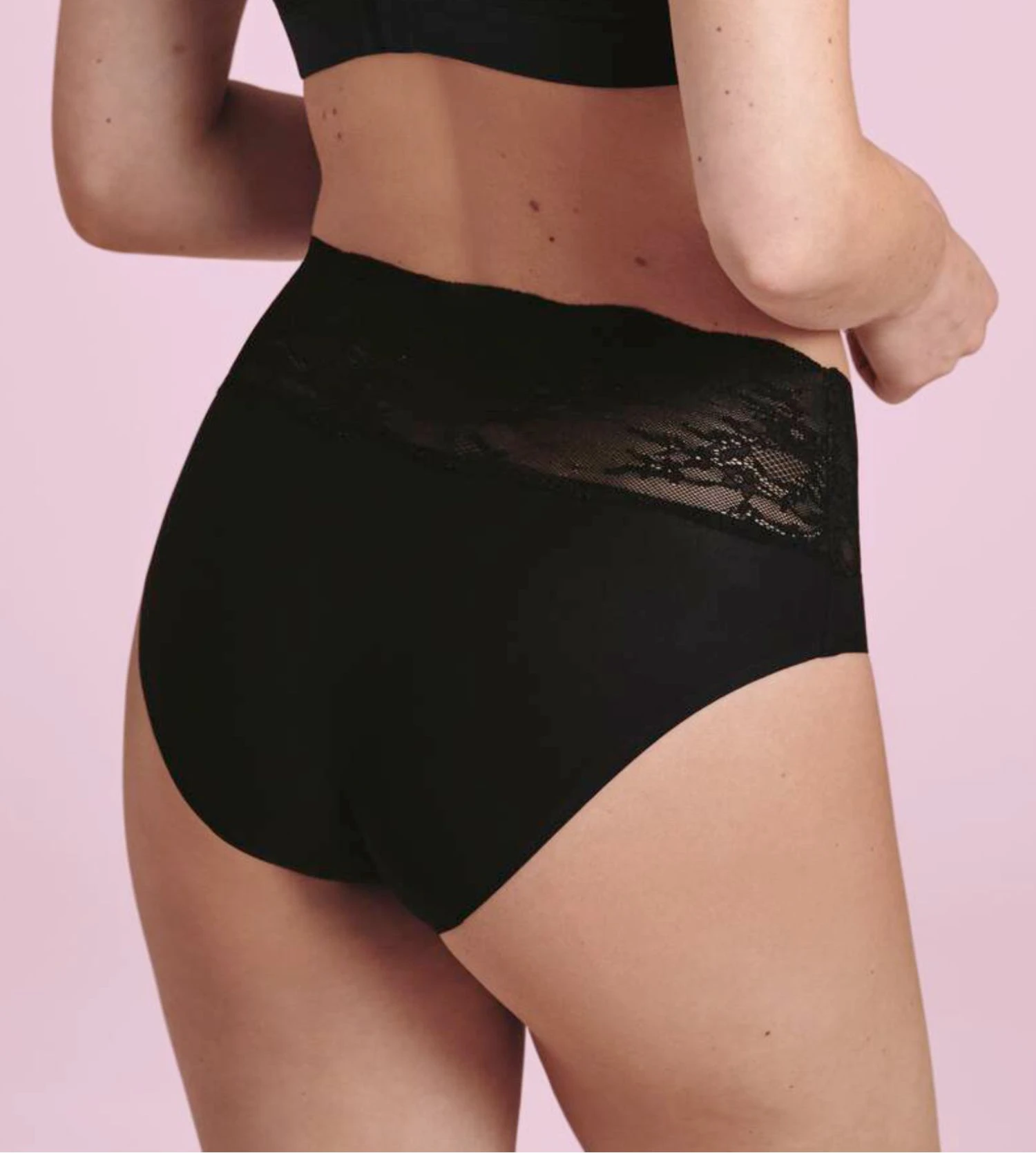 Culotte haute Essential Lace Noir ANITA Culotte Haute Essential Lace Noir -Lingerie Sipp Boutique essentiel lace slip haut 001 noir 2