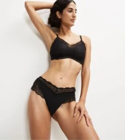 Triumph Shorty Hipster Lift Smart Noir 4 Triumph Shorty Hipster Lift Smart Noir -Lingerie Sipp Boutique lift smart maxi ex bandeau 04 noir noir 4