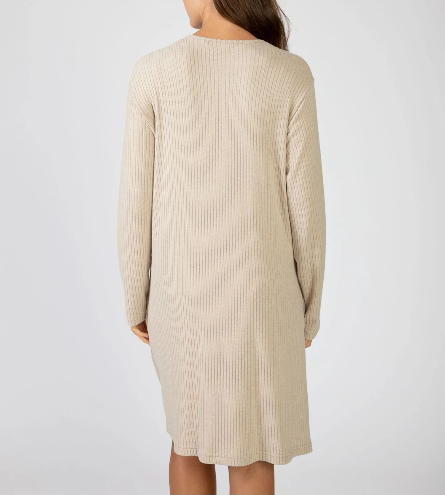 Liquette longue en viscose côtelée beige avec poches Liquette Longue En Viscose Côtelée Beige Avec Poches -Lingerie Sipp Boutique liquette femme beige fonce 3