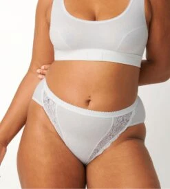 Lot De 4 Slips Sloggi Chic Tai BLANC -Lingerie Sipp Boutique lot de 4 slips sloggi chic tai blanc 03 2