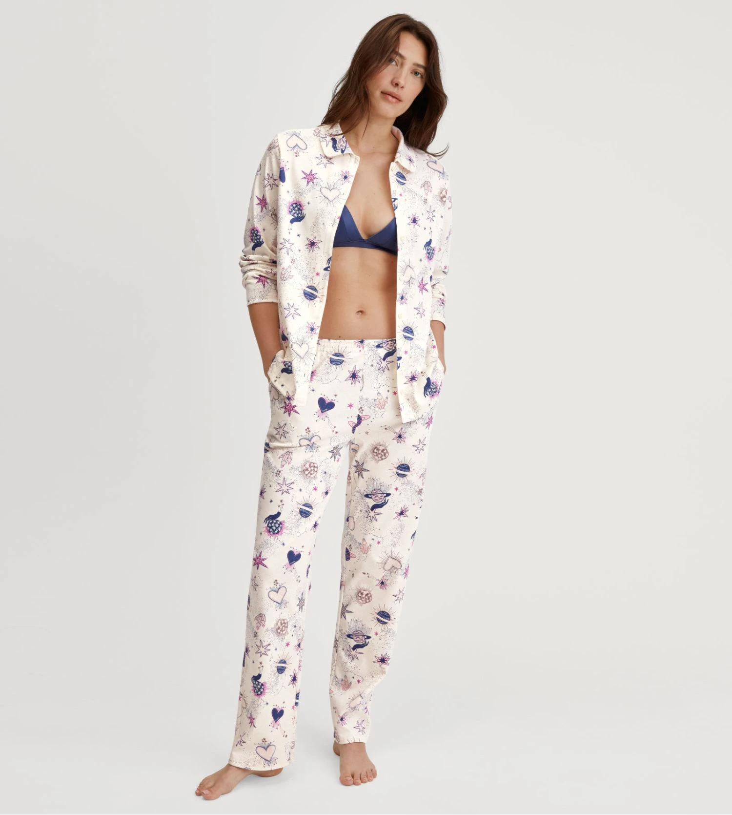 Bas de pyjama en coton bio imprimé femme Favourites Universe Charm Cream Calida Bas De Pyjama En Coton Bio Imprimé Femme Favourites Universe Charm Cream -Lingerie Sipp Boutique pantalon d droit 904 charm cream 904 charm cream 5