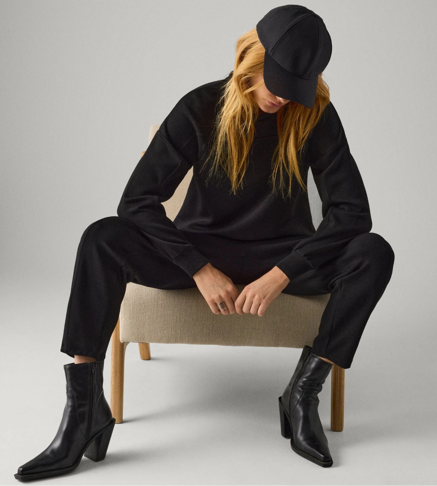 Pantalon à pinces Noir Pantalon à Pinces Noir -Lingerie Sipp Boutique pantalon droit pince noir 5