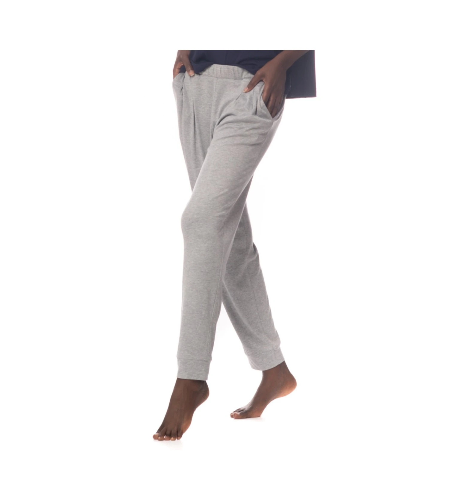 Pantalon resserré en maille côtelée GRIS Pantalon Resserré En Maille Côtelée GRIS -Lingerie Sipp Boutique pantalon resserre en maille cotelee gris 1