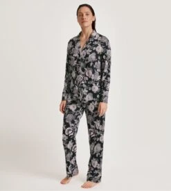 Calida Pyjama Femme Droit Moonlight Dreams Imprimé Noir 2 Calida Pyjama Femme Droit Moonlight Dreams Imprimé Noir -Lingerie Sipp Boutique pyj d ent bt droit 807 black print 2