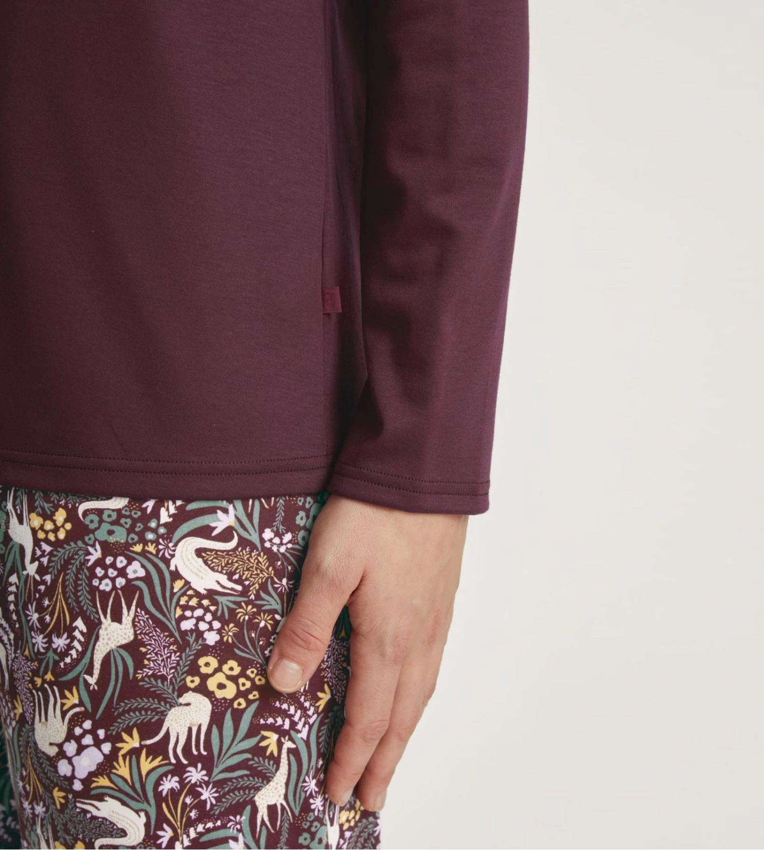 Pyjama long African Dream Port Royal Red Calida Pyjama Long African Dream Port Royal Red -Lingerie Sipp Boutique pyj d u droit ml 209 port royal red rouge 2