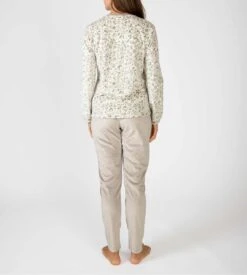 Pyjama En Velours Doux Imprimé Léopard Pour Femme -Lingerie Sipp Boutique pyjama leopard gris en velours femme 3