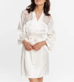 Déshabillé Grande Taille En Satin Et Dentelle Rio Crème