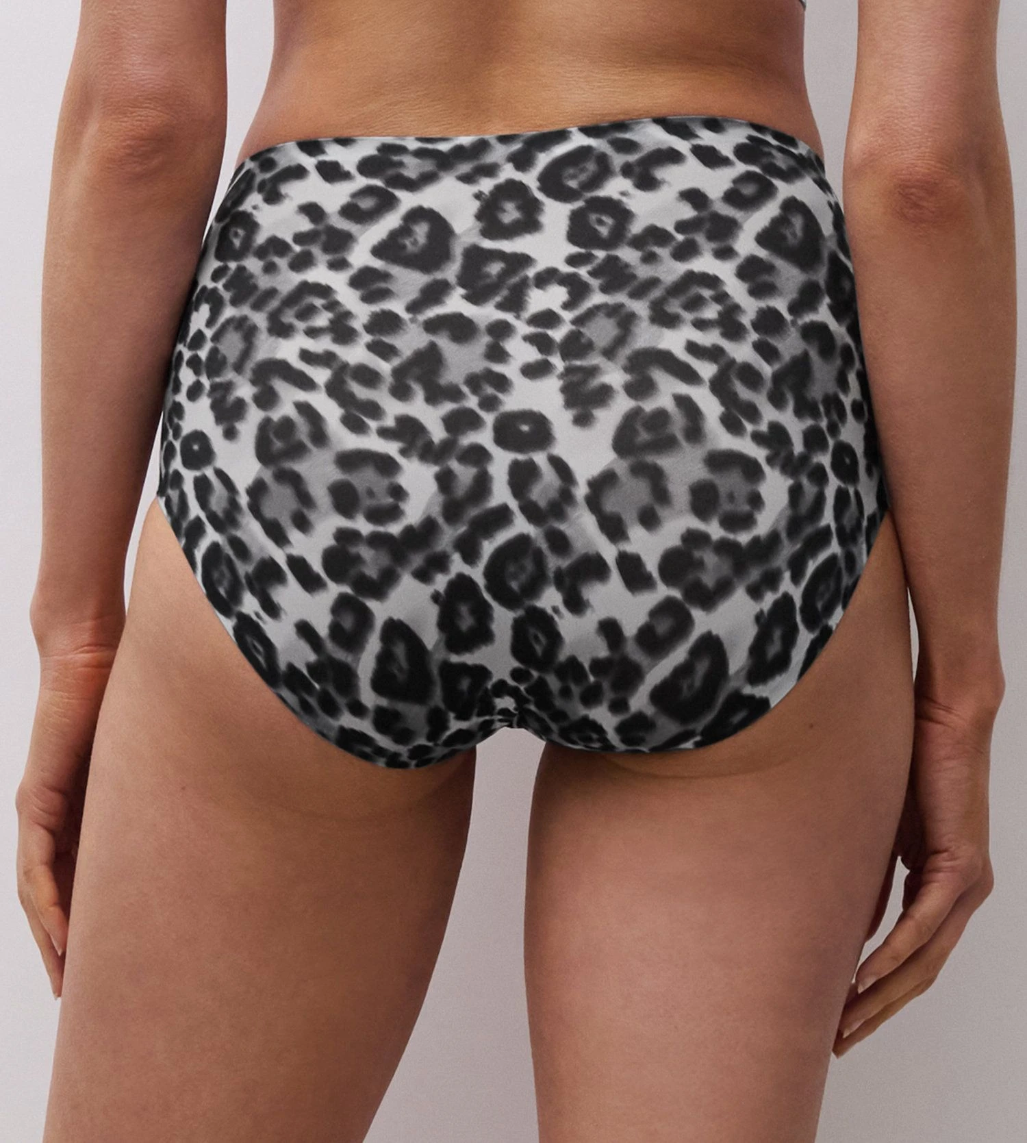 Culotte Maxi Softstretch imprimé Léopard Gris Chantelle Culotte Maxi Softstretch Imprimé Léopard Gris -Lingerie Sipp Boutique softstretch culotte leopard gris 1