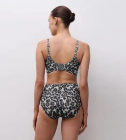 Chantelle Culotte Maxi Softstretch Imprimé Léopard Gris 5 Chantelle Culotte Maxi Softstretch Imprimé Léopard Gris -Lingerie Sipp Boutique softstretch culotte leopard gris 4