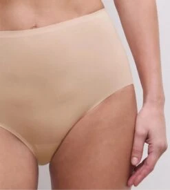 Chantelle Culotte Maxi +size (XL - 4XL) SoftStretch Beige Doré 3 Chantelle Culotte Maxi +size (XL - 4XL) SoftStretch Beige Doré -Lingerie Sipp Boutique softstretch culotte maxi grande taille 01n beige dor peau 3