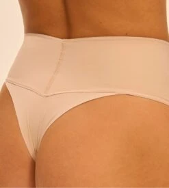 Simone Perele String Taille Haute Gainant Beige Story 3 Simone Perele String Taille Haute Gainant Beige Story -Lingerie Sipp Boutique story string gainant taille haute 739 peau rose beige 2