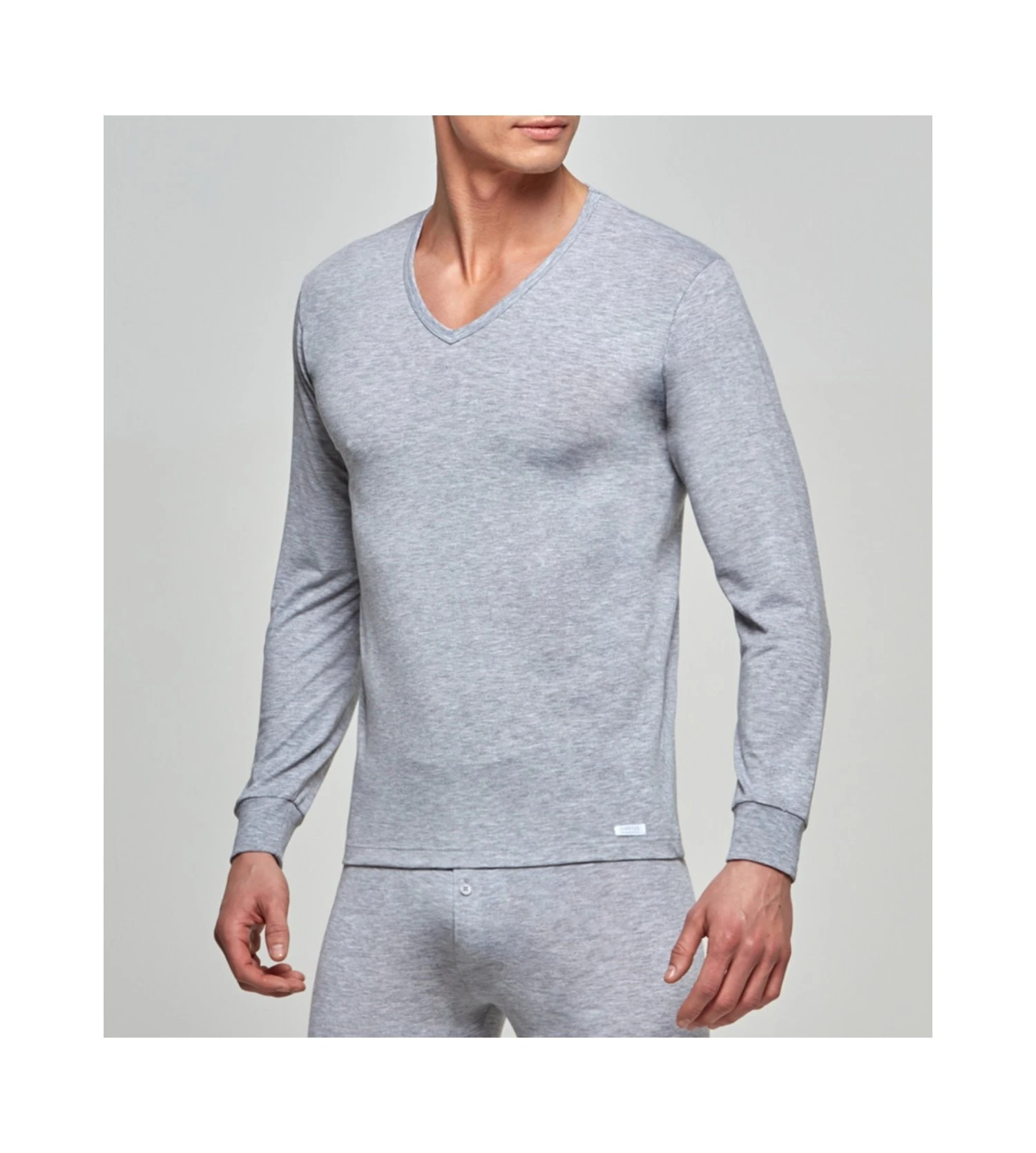 T-shirt ML homme col V Thermo GRIS T-shirt ML Homme Col V Thermo GRIS -Lingerie Sipp Boutique t shirt ml homme col v thermo gris