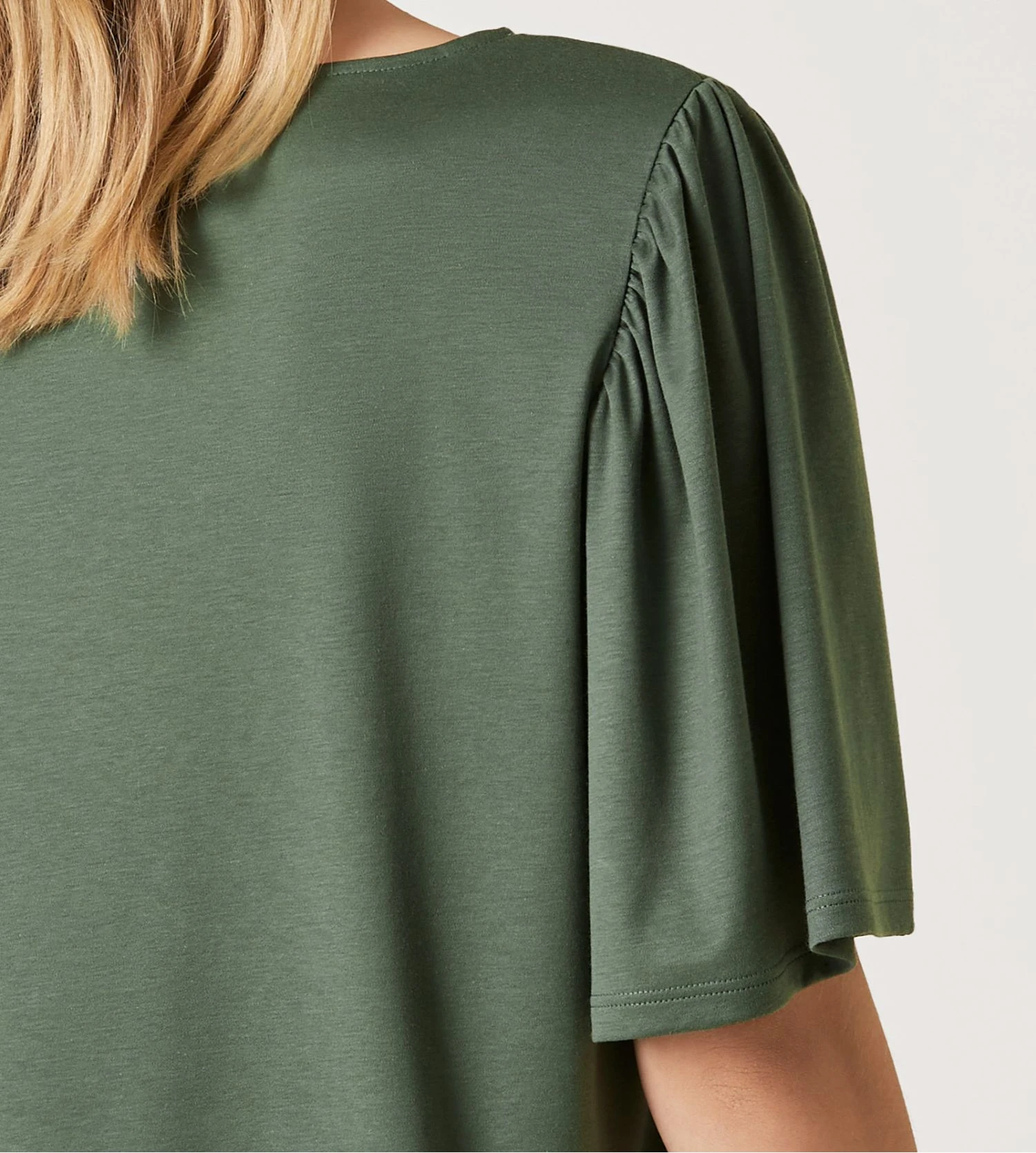 T shirt pour femme ample Favourites Healing Laurel Green Calida T Shirt Pour Femme Ample Favourites Healing Laurel Green -Lingerie Sipp Boutique tee shirt femme ample laurel green 5