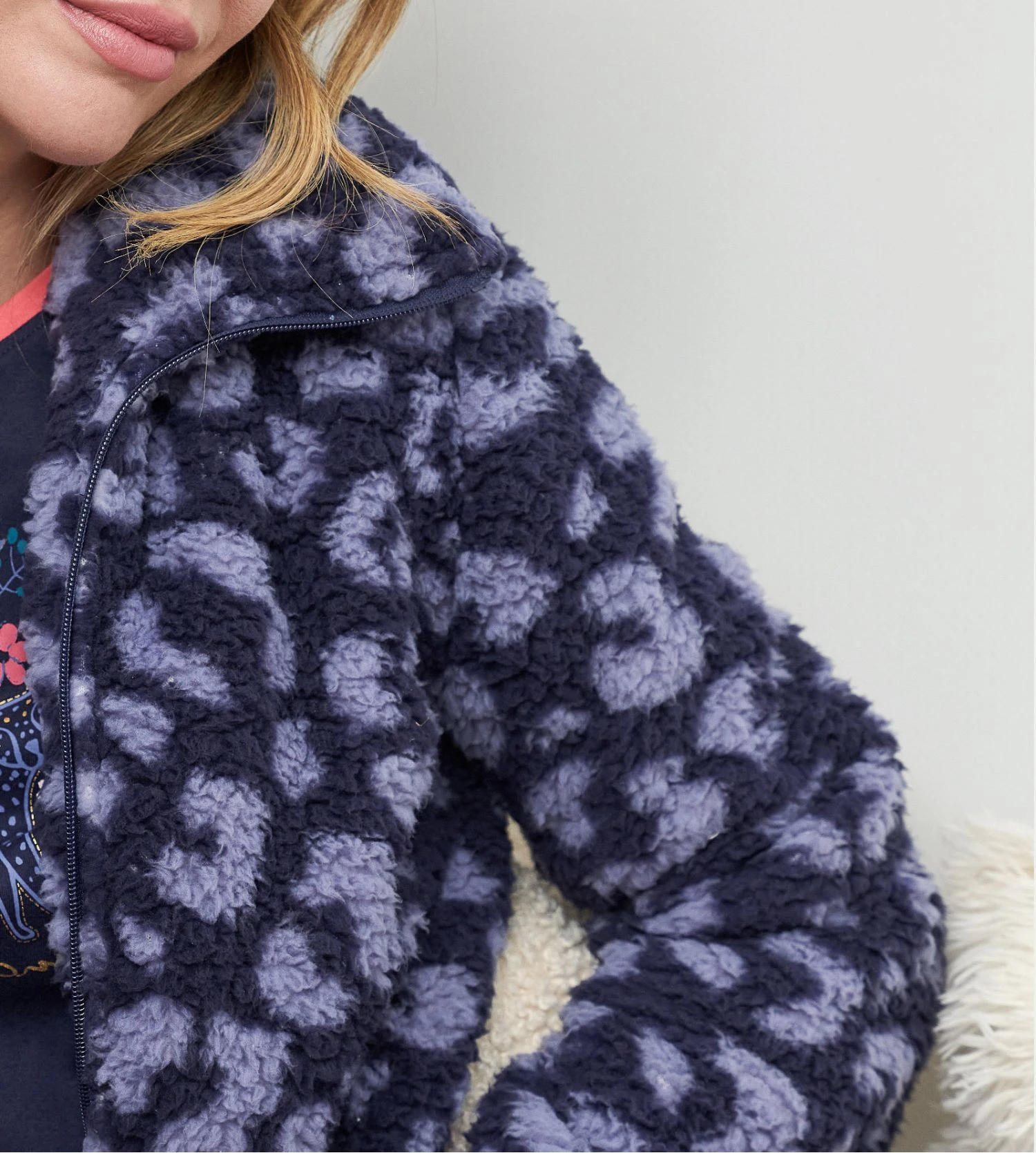 Veste d'intérieur zippée Bleu Veste D'intérieur Zippée Bleu -Lingerie Sipp Boutique veste dame zipee pilou bleu 4