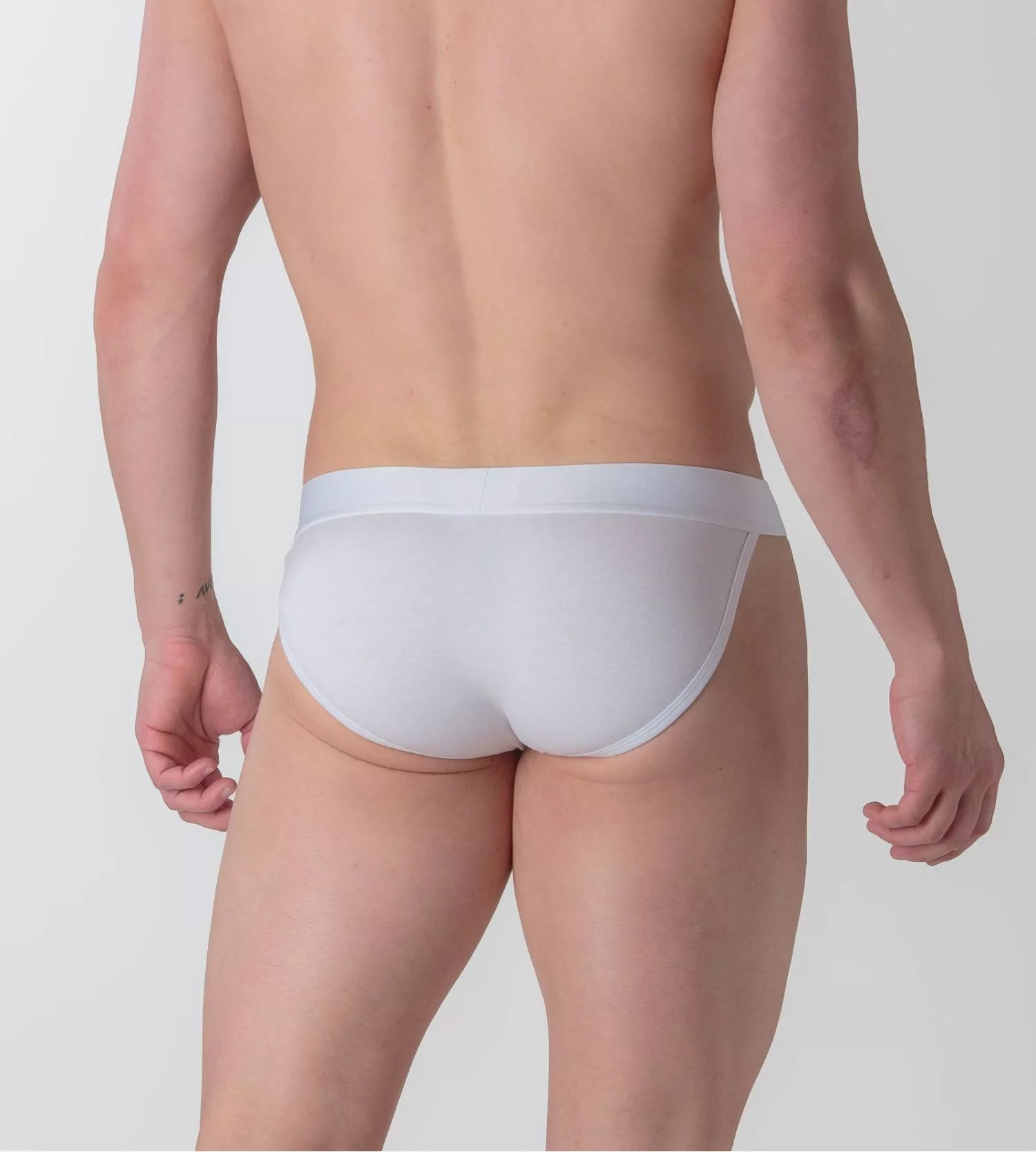 Tanga homme ceinture large Sexy Fun Blanc Tanga Homme Ceinture Large Sexy Fun Blanc -Lingerie Sipp Boutique woh sexy fun tanga micro ceinture large blanc 3